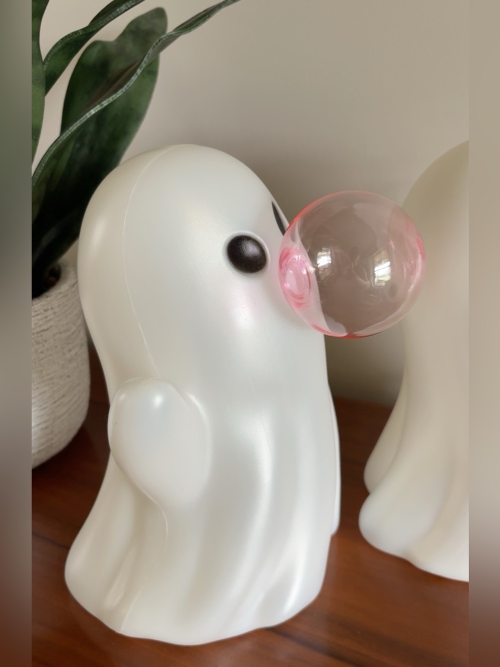 VIRAL White Ghost with Pink Bubble Gum Set Bubble Gum Ghost Ghost Blowing Bubble - Picture 2 of 4